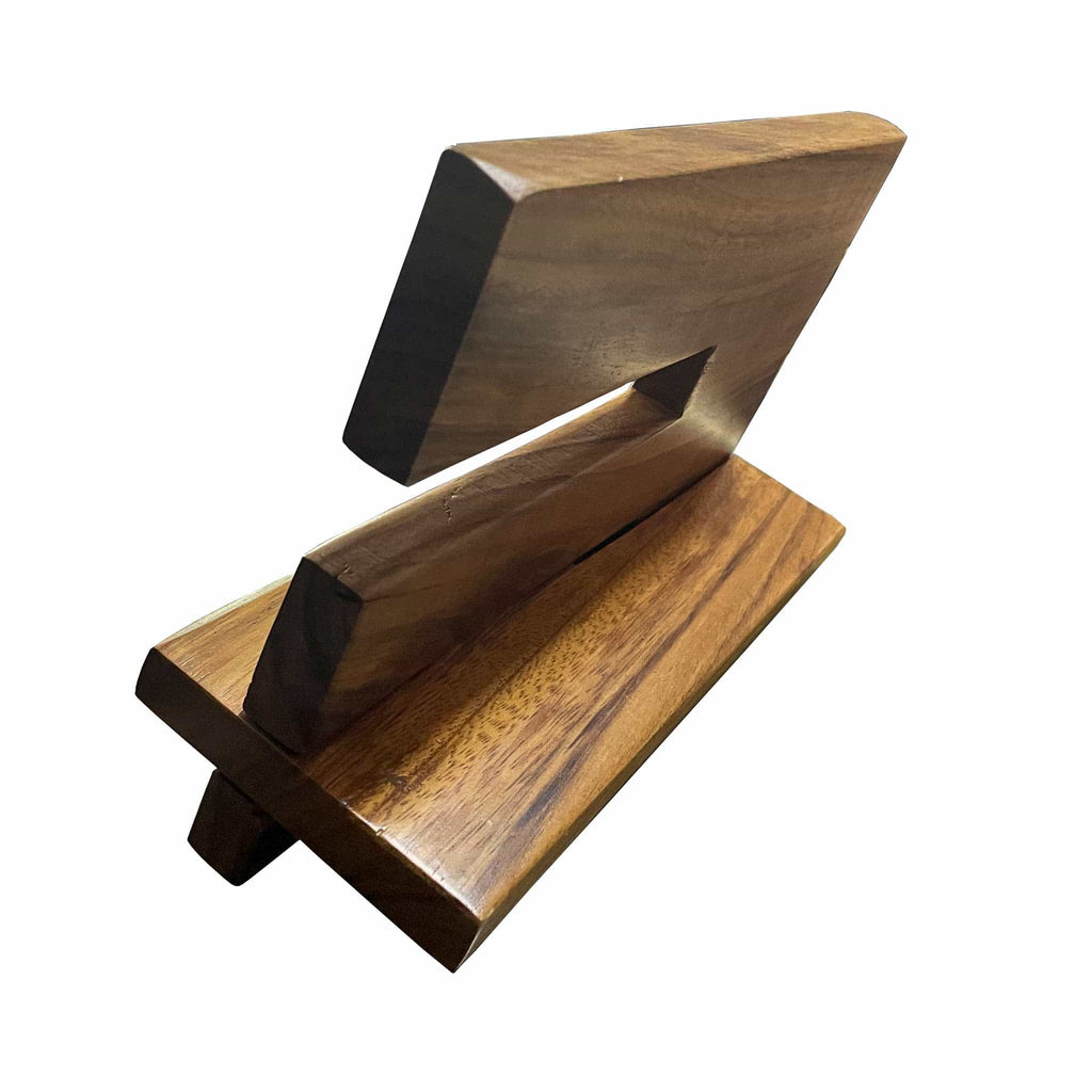 Alhajero de Buró o mesa de tocador para caballero, elaborado con madera de parota o madera de pino.